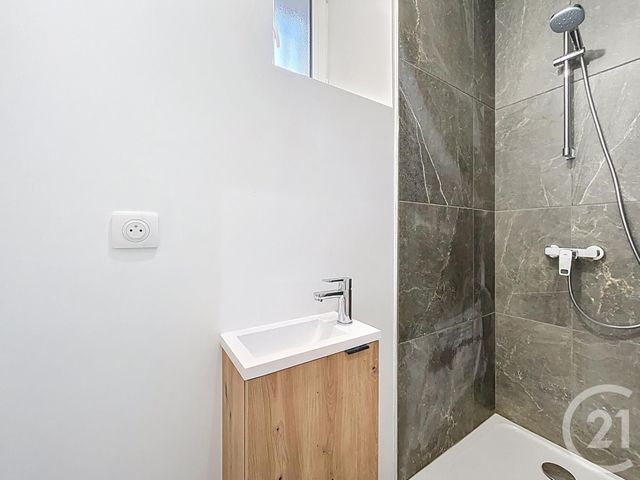 Appartement F6 à vendre - 6 pièces - 117.0 m2 - LE PUY EN VELAY - 43 - AUVERGNE - Century 21 L'Agence Du Velay