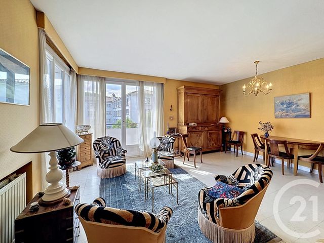 Appartement T3 à vendre - 3 pièces - 110.0 m2 - LE PUY EN VELAY - 43 - AUVERGNE - Century 21 L'Agence Du Velay