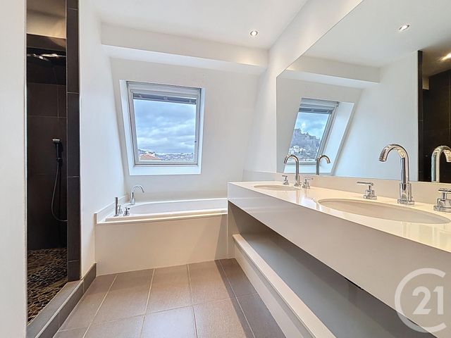Appartement à vendre - 6 pièces - 174.62 m2 - LE PUY EN VELAY - 43 - AUVERGNE - Century 21 L'Agence Du Velay