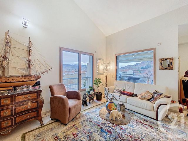 Appartement F5 à vendre - 8 pièces - 265.76 m2 - LE PUY EN VELAY - 43 - AUVERGNE - Century 21 L'Agence Du Velay