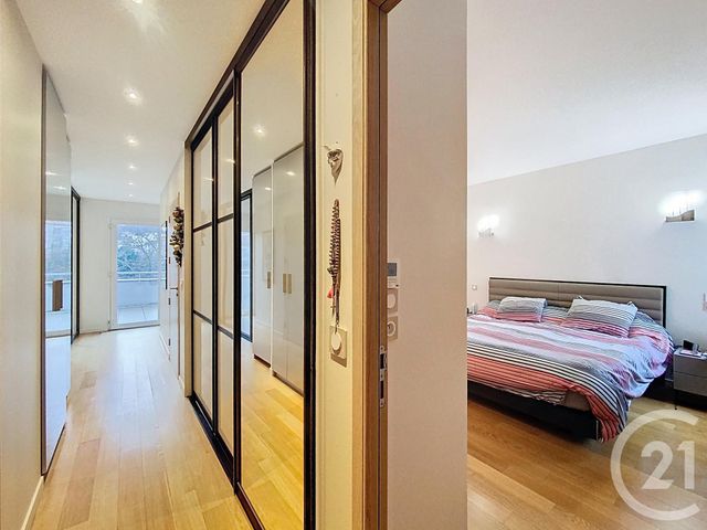 Appartement F5 à vendre - 8 pièces - 265.76 m2 - LE PUY EN VELAY - 43 - AUVERGNE - Century 21 L'Agence Du Velay