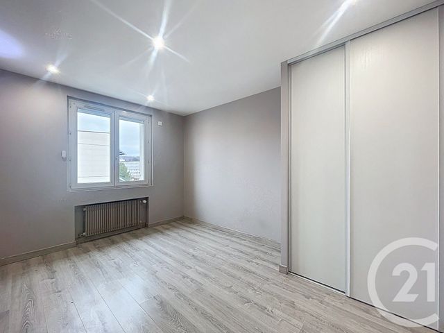 Appartement F3 à vendre - 3 pièces - 85.76 m2 - LE PUY EN VELAY - 43 - AUVERGNE - Century 21 L'Agence Du Velay