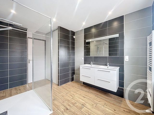 Appartement F3 à vendre - 3 pièces - 85.76 m2 - LE PUY EN VELAY - 43 - AUVERGNE - Century 21 L'Agence Du Velay