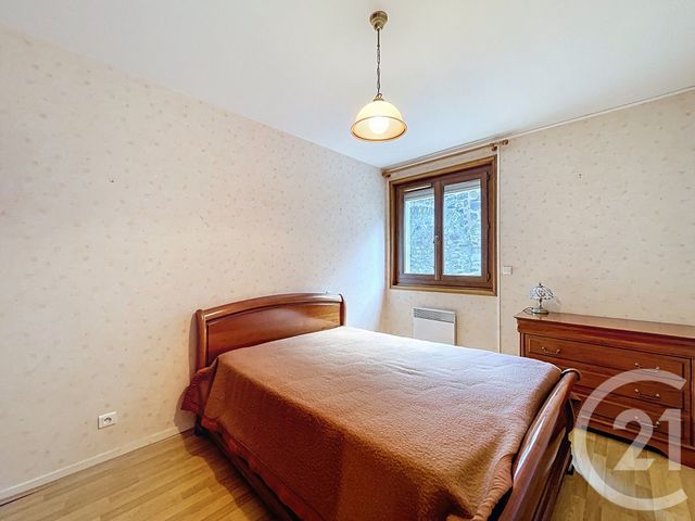 Appartement F4 à vendre - 4 pièces - 136.09 m2 - ESPALY ST MARCEL - 43 - AUVERGNE - Century 21 L'Agence Du Velay