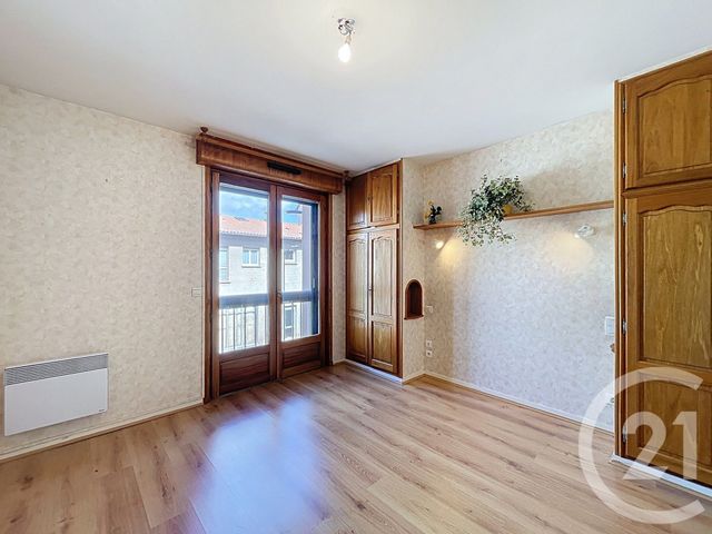 Appartement F4 à vendre - 4 pièces - 136.09 m2 - ESPALY ST MARCEL - 43 - AUVERGNE - Century 21 L'Agence Du Velay