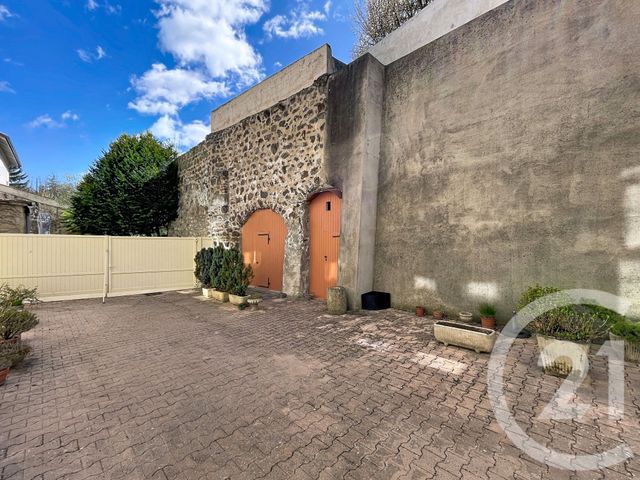 Appartement F4 à vendre - 4 pièces - 136.09 m2 - ESPALY ST MARCEL - 43 - AUVERGNE - Century 21 L'Agence Du Velay