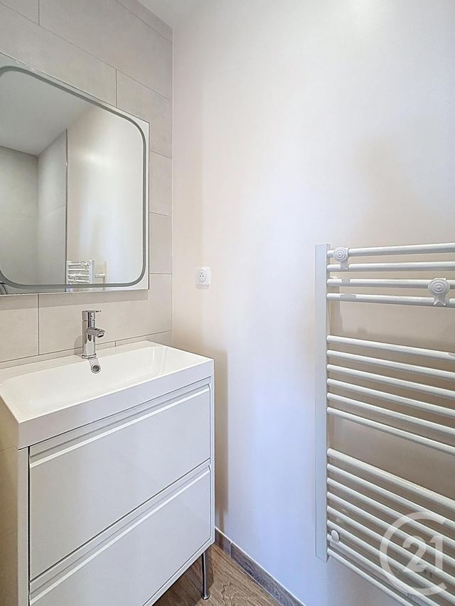 maison à vendre - 4 pièces - 83.6 m2 - ST PIERRE EYNAC - 43 - AUVERGNE - Century 21 L'Agence Du Velay