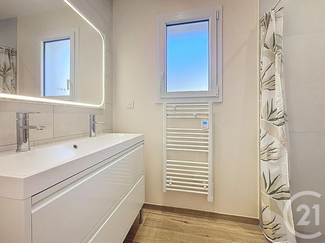 maison à vendre - 4 pièces - 83.6 m2 - ST PIERRE EYNAC - 43 - AUVERGNE - Century 21 L'Agence Du Velay