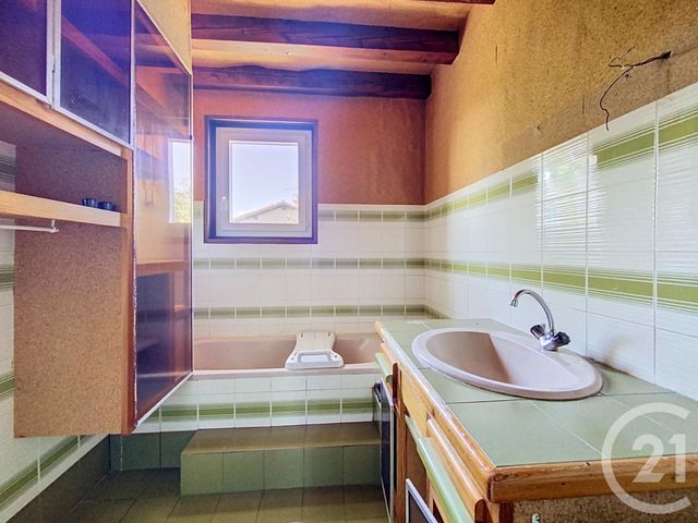 maison à vendre - 5 pièces - 142.46 m2 - ST CHRISTOPHE SUR DOLAISON - 43 - AUVERGNE - Century 21 L'Agence Du Velay