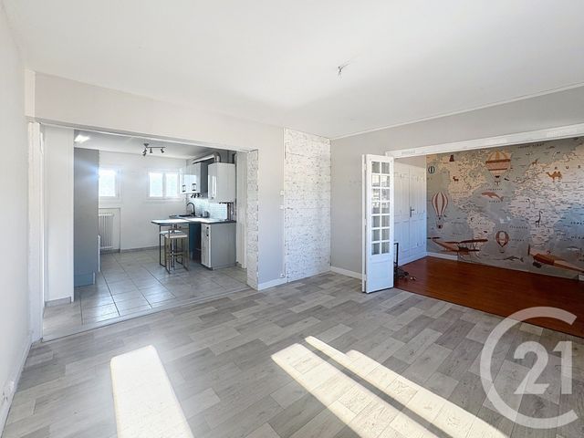 Appartement F3 à vendre - 3 pièces - 54.78 m2 - LE PUY EN VELAY - 43 - AUVERGNE - Century 21 L'Agence Du Velay