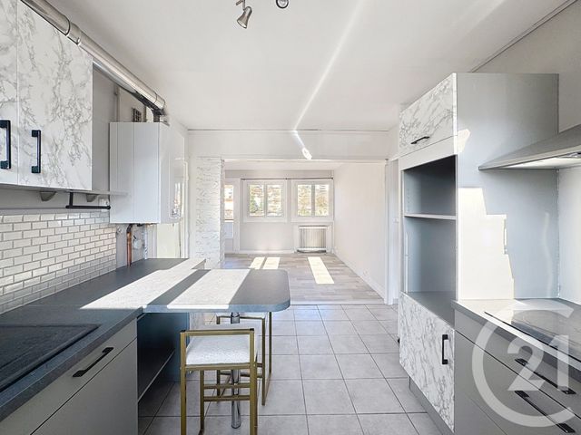Appartement F3 à vendre - 3 pièces - 54.78 m2 - LE PUY EN VELAY - 43 - AUVERGNE - Century 21 L'Agence Du Velay