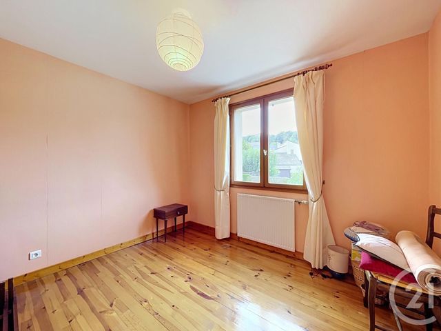 maison à vendre - 5 pièces - 120.02 m2 - ST JULIEN CHAPTEUIL - 43 - AUVERGNE - Century 21 L'Agence Du Velay