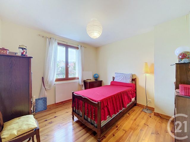 maison à vendre - 5 pièces - 120.02 m2 - ST JULIEN CHAPTEUIL - 43 - AUVERGNE - Century 21 L'Agence Du Velay