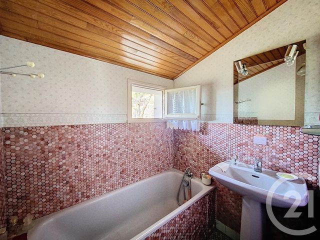 maison à vendre - 3 pièces - 75.41 m2 - AIGUILHE - 43 - AUVERGNE - Century 21 L'Agence Du Velay