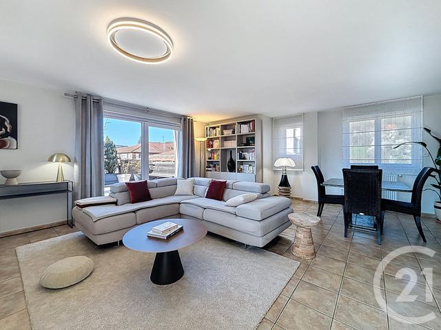 Appartement T3 à vendre - 4 pièces - 87.11 m2 - VALS PRES LE PUY - 43 - AUVERGNE - Century 21 L'Agence Du Velay