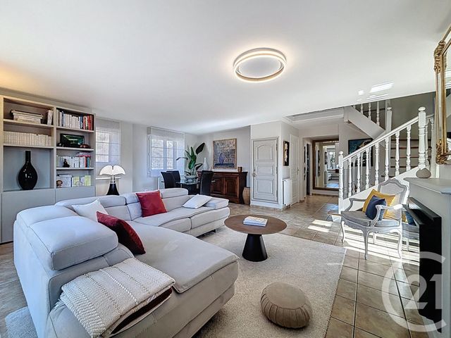 Appartement T3 à vendre VALS PRES LE PUY