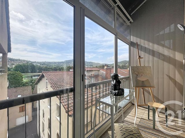 Appartement T3 à vendre - 4 pièces - 87.11 m2 - VALS PRES LE PUY - 43 - AUVERGNE - Century 21 L'Agence Du Velay
