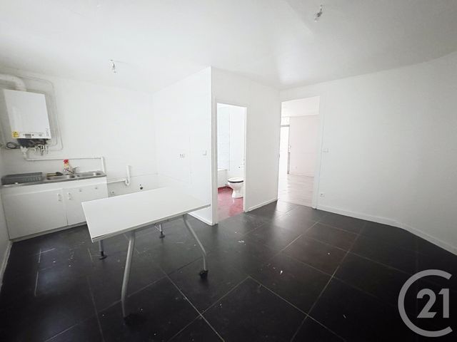Appartement F3 à vendre - 3 pièces - 71.0 m2 - LE PUY EN VELAY - 43 - AUVERGNE - Century 21 L'Agence Du Velay