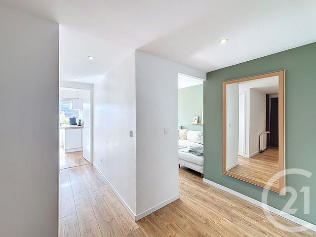 Appartement F3 à vendre - 3 pièces - 63.54 m2 - VALS PRES LE PUY - 43 - AUVERGNE - Century 21 L'Agence Du Velay