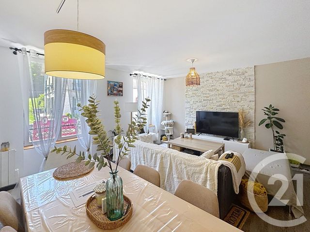 Appartement F3 à vendre - 3 pièces - 66.35 m2 - ESPALY ST MARCEL - 43 - AUVERGNE - Century 21 L'Agence Du Velay
