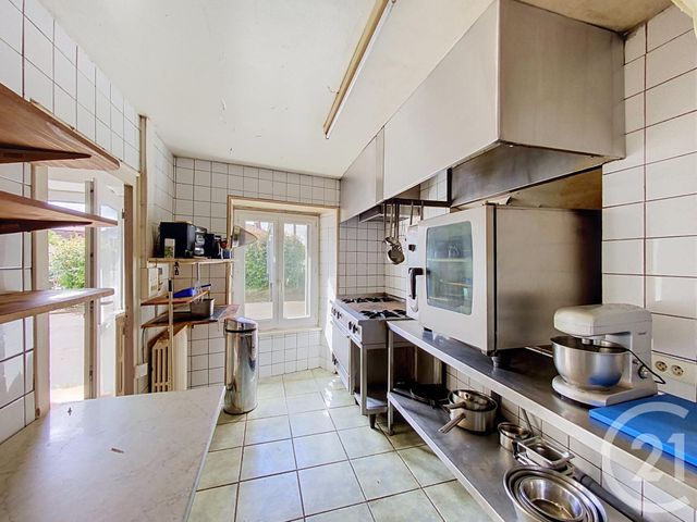 maison à vendre - 7 pièces - 175.97 m2 - ST JEAN DE NAY - 43 - AUVERGNE - Century 21 L'Agence Du Velay