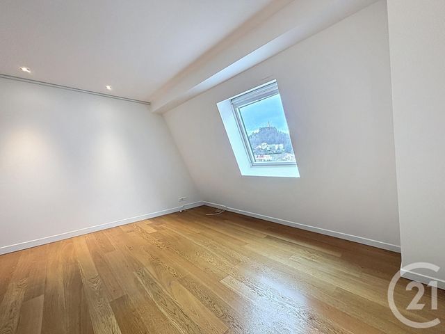 Appartement à vendre - 6 pièces - 174.62 m2 - LE PUY EN VELAY - 43 - AUVERGNE - Century 21 L'Agence Du Velay