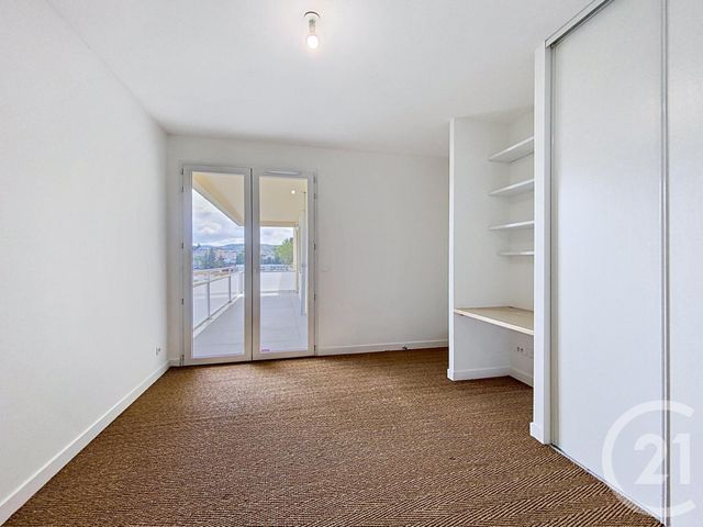 Appartement à vendre - 6 pièces - 174.62 m2 - LE PUY EN VELAY - 43 - AUVERGNE - Century 21 L'Agence Du Velay