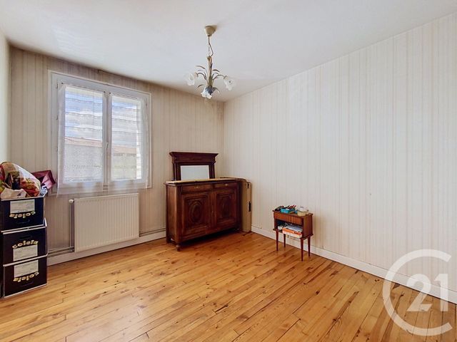maison à vendre - 5 pièces - 164.13 m2 - ST CHRISTOPHE SUR DOLAISON - 43 - AUVERGNE - Century 21 L'Agence Du Velay
