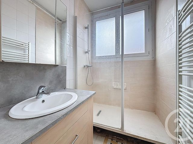 Appartement F4 à vendre - 4 pièces - 81.78 m2 - LE PUY EN VELAY - 43 - AUVERGNE - Century 21 L'Agence Du Velay