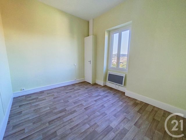 Appartement F4 à vendre - 4 pièces - 67.93 m2 - AIGUILHE - 43 - AUVERGNE - Century 21 L'Agence Du Velay