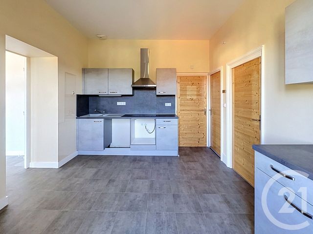 Appartement F4 à vendre - 4 pièces - 67.93 m2 - AIGUILHE - 43 - AUVERGNE - Century 21 L'Agence Du Velay