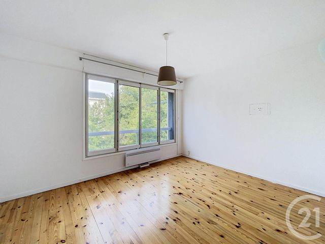 Appartement F4 à vendre - 5 pièces - 108.0 m2 - LE PUY EN VELAY - 43 - AUVERGNE - Century 21 L'Agence Du Velay