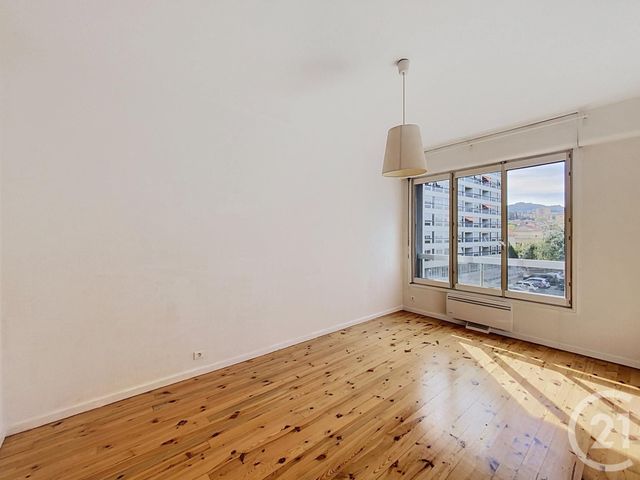 Appartement F4 à vendre - 5 pièces - 108.0 m2 - LE PUY EN VELAY - 43 - AUVERGNE - Century 21 L'Agence Du Velay
