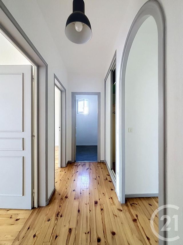 Appartement F4 à vendre - 5 pièces - 106.0 m2 - LE PUY EN VELAY - 43 - AUVERGNE - Century 21 L'Agence Du Velay