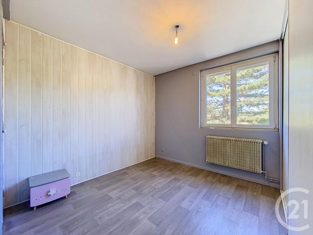 Appartement T3 à vendre - 3 pièces - 69.4 m2 - ESPALY ST MARCEL - 43 - AUVERGNE - Century 21 L'Agence Du Velay