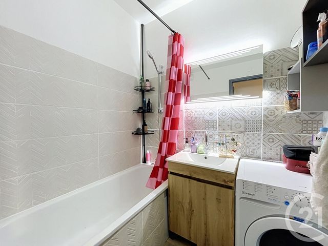 Appartement F2 à vendre - 2 pièces - 52.19 m2 - LE PUY EN VELAY - 43 - AUVERGNE - Century 21 L'Agence Du Velay