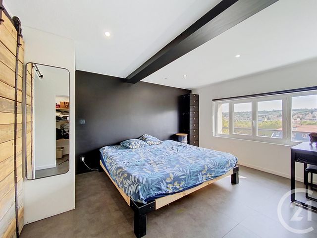 Appartement T3 à vendre - 4 pièces - 61.42 m2 - LE PUY EN VELAY - 43 - AUVERGNE - Century 21 L'Agence Du Velay