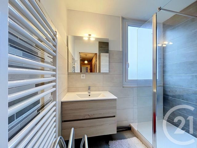 Appartement F3 à vendre - 3 pièces - 80.0 m2 - LE PUY EN VELAY - 43 - AUVERGNE - Century 21 L'Agence Du Velay