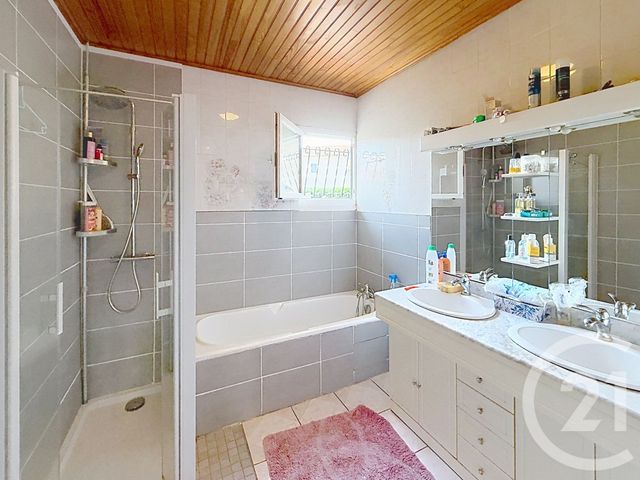maison à vendre - 4 pièces - 114.0 m2 - SANSSAC L EGLISE - 43 - AUVERGNE - Century 21 L'Agence Du Velay