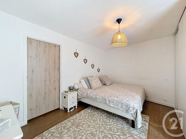 Appartement F3 à vendre - 4 pièces - 68.42 m2 - LE PUY EN VELAY - 43 - AUVERGNE - Century 21 L'Agence Du Velay