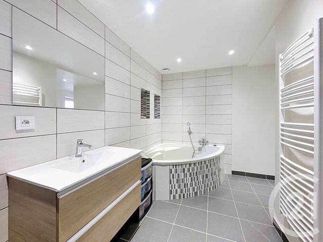 maison à vendre - 4 pièces - 85.0 m2 - BRIVES CHARENSAC - 43 - AUVERGNE - Century 21 L'Agence Du Velay